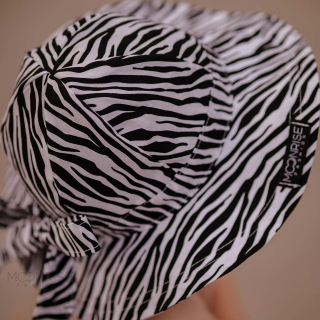 Dámsky klobúk zebra