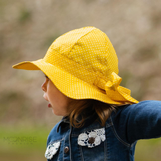 Detský klobúk yellow dotties